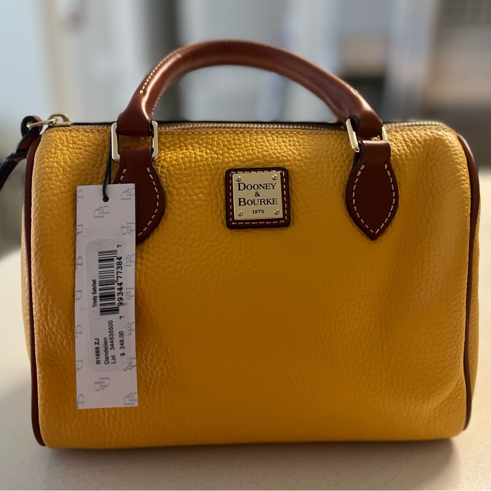 Dooney & Burke handbag NWT